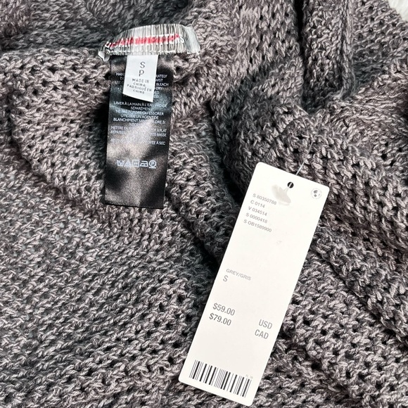 Urban Outfitters | Gray Women's Shrug Sweater | NWT! - Picture 4 of 6